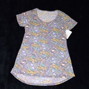 LulaRoe Classic T-Shirt Size XS NWT